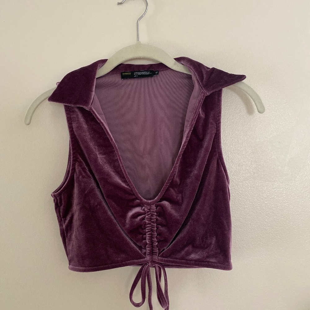 Finesse velvet top